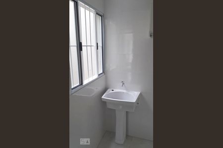 Área de Serviço de casa para alugar com 1 quarto, 30m² em Vila São Vicente, São Paulo