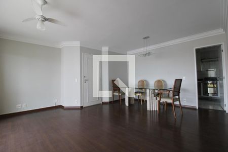 Sala de apartamento para alugar com 3 quartos, 150m² em Chácara Santo Antônio (zona Sul), São Paulo