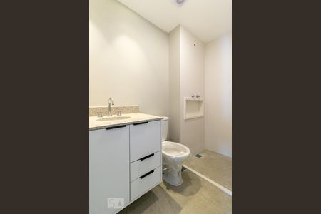 Banheiro de kitnet/studio à venda com 1 quarto, 27m² em Jardim Paulistano, São Paulo