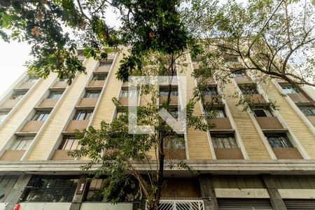 Studio para alugar com 35m², 1 quarto e sem vaga Studio para alugar com 35m², 1 quarto e sem vagaFachada