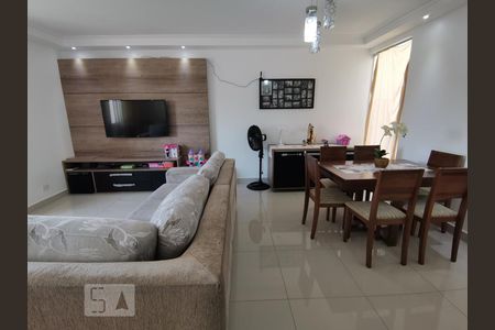 Sala de casa à venda com 3 quartos, 148m² em Jardim Monte Kemel, São Paulo