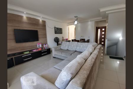 Sala de casa à venda com 3 quartos, 148m² em Jardim Monte Kemel, São Paulo