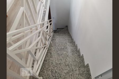 Escada de casa à venda com 3 quartos, 148m² em Jardim Monte Kemel, São Paulo