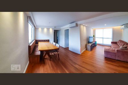 Apartamento para alugar com 120m², 4 quartos e 1 vagaSala