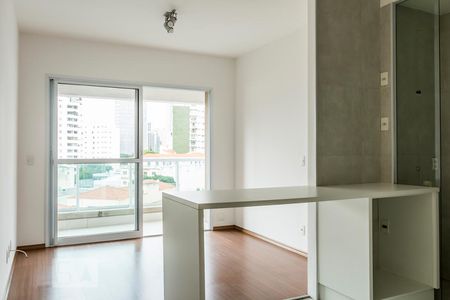 Sala e Cozinha de apartamento à venda com 1 quarto, 39m² em Pinheiros, São Paulo