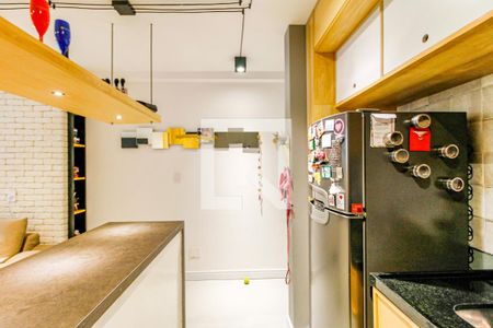 Cozinha de apartamento à venda com 1 quarto, 55m² em Jardim das Acácias, São Paulo