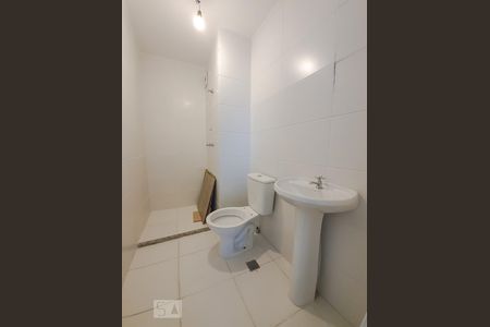 Banheiro da Suíte de apartamento à venda com 2 quartos, 72m² em Sarandi, Porto Alegre