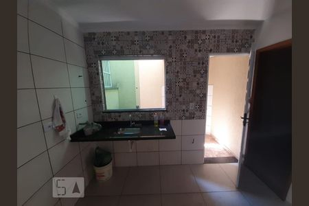 Cozinha de casa à venda com 2 quartos, 42m² em Vila Nhocuné, São Paulo