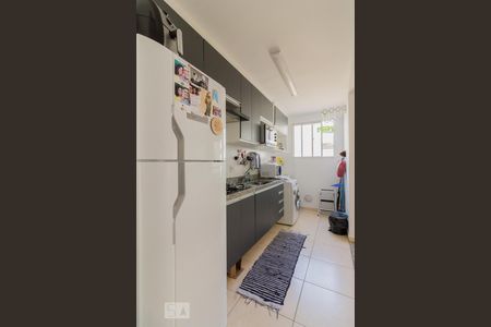 Cozinha de apartamento para alugar com 2 quartos, 50m² em Utinga, Santo André