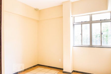 Quarto 1 de apartamento para alugar com 3 quartos, 110m² em Serrano, Belo Horizonte