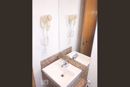 Apartamento para alugar com 1 quarto, 32m² em Setor Oeste, Goiânia