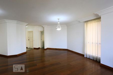 Sala de apartamento para alugar com 4 quartos, 140m² em Vila Suzana, São Paulo