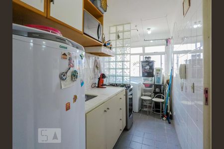 Cozinha de apartamento à venda com 2 quartos, 50m² em Jardim Vergueiro (sacomã), São Paulo