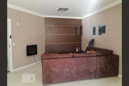 Sala de TV de apartamento para alugar com 2 quartos, 119m² em Jurerê, Florianópolis