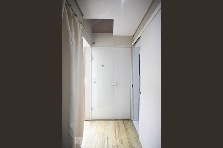 Hall de Entrada de apartamento para alugar com 1 quarto, 34m² em Real Parque, São Paulo