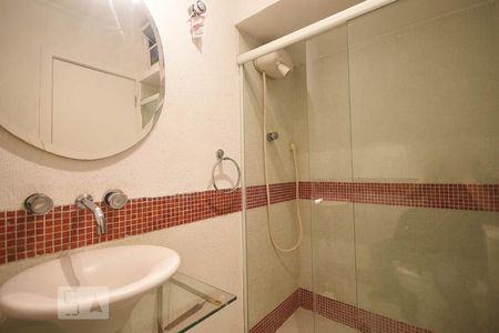 Banheiro de apartamento para alugar com 1 quarto, 50m² em Paineiras do Morumbi, São Paulo