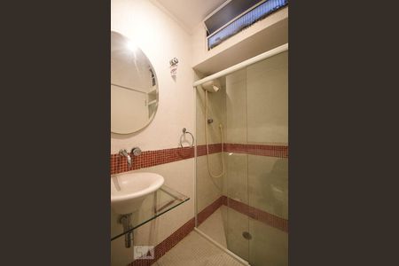 Banheiro de apartamento para alugar com 1 quarto, 50m² em Paineiras do Morumbi, São Paulo