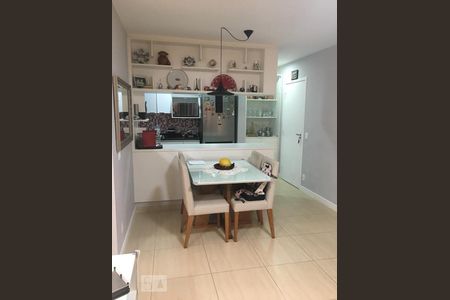 Sala de apartamento para alugar com 2 quartos, 68m² em Parque Reboucas, São Paulo