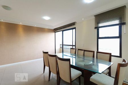 Sala de apartamento à venda com 2 quartos, 70m² em Jaguaribe, Osasco