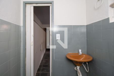 Banheiro de casa para alugar com 1 quarto, 50m² em Santa Tereza, Belo Horizonte