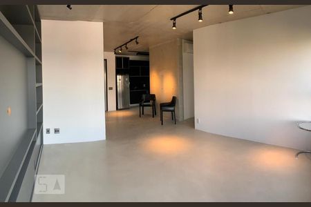 Sala de apartamento à venda com 2 quartos, 70m² em Jardim Fonte do Morumbi, São Paulo