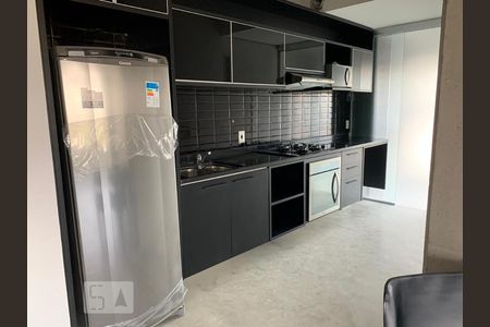 Cozinha de apartamento à venda com 2 quartos, 70m² em Jardim Fonte do Morumbi, São Paulo