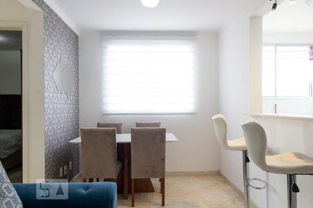Sala de apartamento à venda com 2 quartos, 50m² em Vila Homero Thon, Santo André