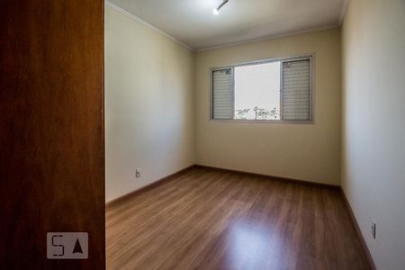 Sala de apartamento para alugar com 3 quartos, 105m² em Vila Estanislau, Campinas