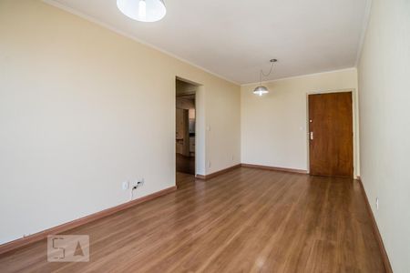 Sala de apartamento para alugar com 3 quartos, 105m² em Vila Estanislau, Campinas