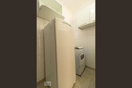 Cozinha de kitnet/studio para alugar com 1 quarto, 30m² em Cidade Universitária, Campinas