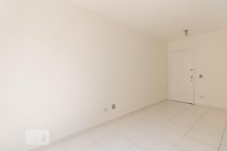 Sala de apartamento à venda com 1 quarto, 40m² em Indianópolis, São Paulo