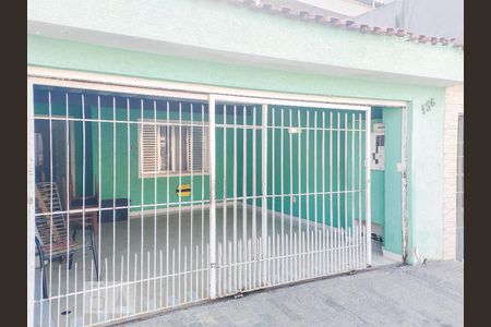 Fachada de casa à venda com 2 quartos, 110m² em Vila Alves Dias, São Bernardo do Campo