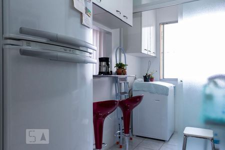 Cozinha de apartamento à venda com 2 quartos, 60m² em Vila das Mercês, São Paulo