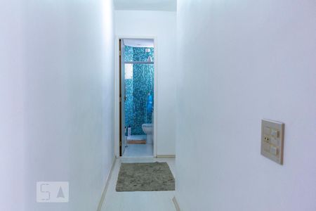 Corredor de apartamento à venda com 2 quartos, 60m² em Vila das Mercês, São Paulo