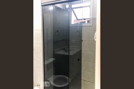 Banheiro de apartamento à venda com 2 quartos, 55m² em Parque Novo Mundo, São Paulo