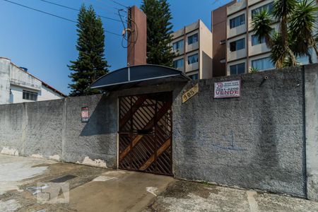 Apartamento à venda com 56m², 2 quartos e sem vaga Apartamento à venda com 56m², 2 quartos e sem vagaFachada