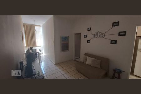 Sala de apartamento para alugar com 1 quarto, 42m² em Copacabana, Rio de Janeiro