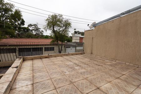 Sacada de casa para alugar com 3 quartos, 120m² em Vila Tiradentes, São Paulo