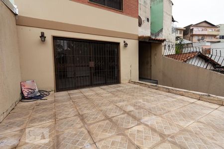 Sacada de casa para alugar com 3 quartos, 120m² em Vila Tiradentes, São Paulo