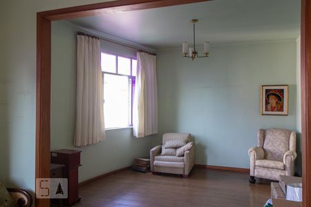 Apartamento à venda com 100m², 2 quartos e sem vagaSala