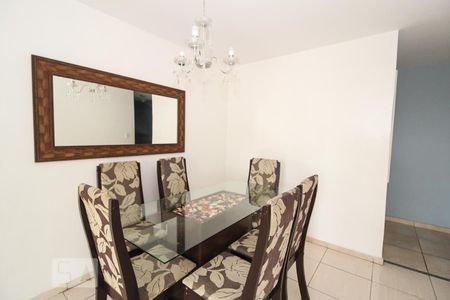 Sala de apartamento para alugar com 2 quartos, 68m² em Pilares, Rio de Janeiro