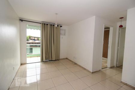 Sala de apartamento à venda com 2 quartos, 68m² em Pilares, Rio de Janeiro