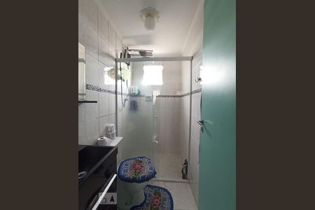 Banheiro de apartamento à venda com 2 quartos, 70m² em Parada Xv de Novembro, São Paulo