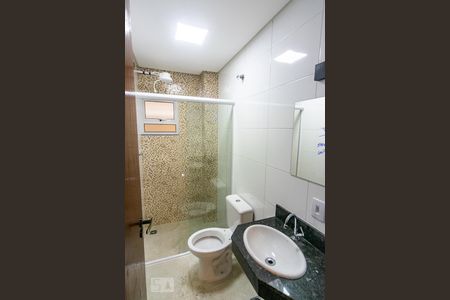 Banheiro de kitnet/studio para alugar com 1 quarto, 32m² em Vila Prudente, São Paulo