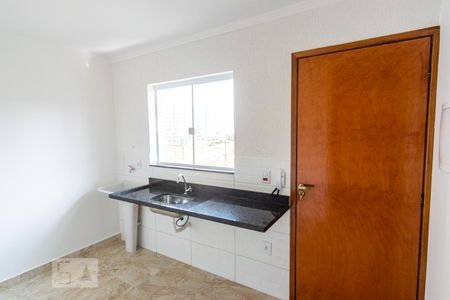 Cozinha de kitnet/studio para alugar com 1 quarto, 28m² em Vila Prudente, São Paulo