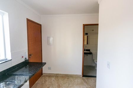 Cozinha de kitnet/studio para alugar com 1 quarto, 28m² em Vila Prudente, São Paulo