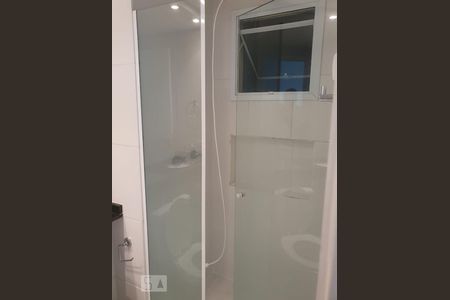 Banheiro de apartamento para alugar com 2 quartos, 51m² em Vila Bela, São Paulo