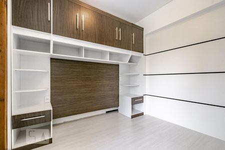 Dormitório de kitnet/studio para alugar com 1 quarto, 35m² em Mossunguê, Curitiba