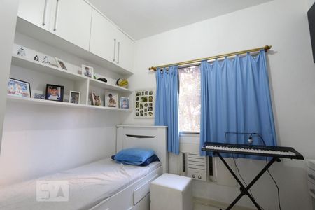 quarto 1 de apartamento à venda com 2 quartos, 68m² em Taquara, Rio de Janeiro