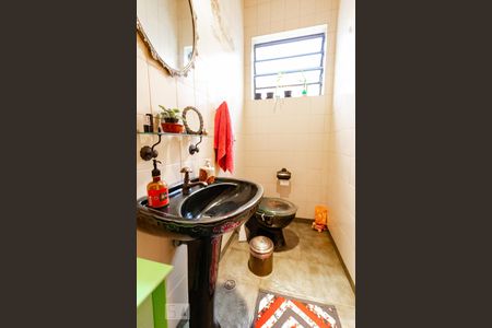 Lavabo de casa à venda com 3 quartos, 310m² em Parque Colonial, São Paulo